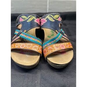 L'Artiste by Spring Step Floral Leather Comfort Sandals Colorful Straps‎